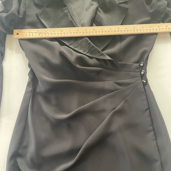 90s Style Sheer Sleeve Satin Collar Wrap Coat Dress in Black SZ 6 - Picture 3 of 8